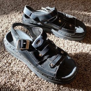 Like new Skechers jammers